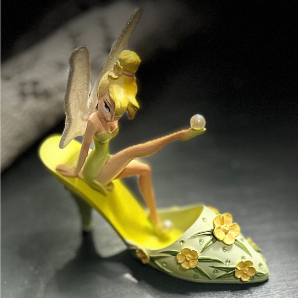 Tink’s Garden of Style Shoe Collection, Little Miss Buttercup - Picture 2 of 8